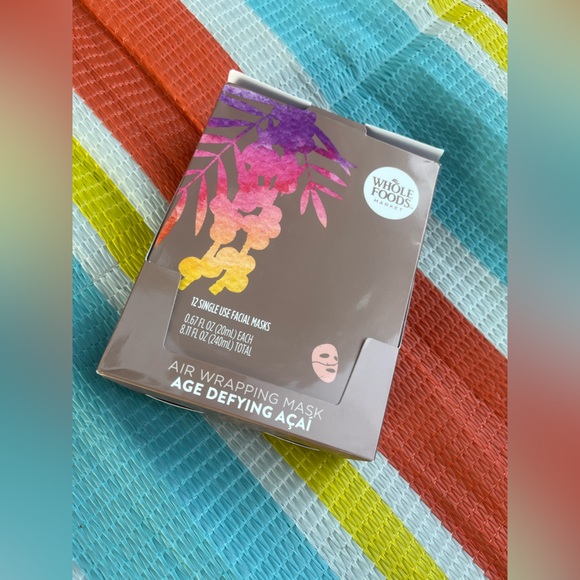 🛍️✨NIB✨🛍️ AIR WRAPPING MASK AGE DEFYING AÇAÍ Face Mask Accessory - Picture 8 of 10